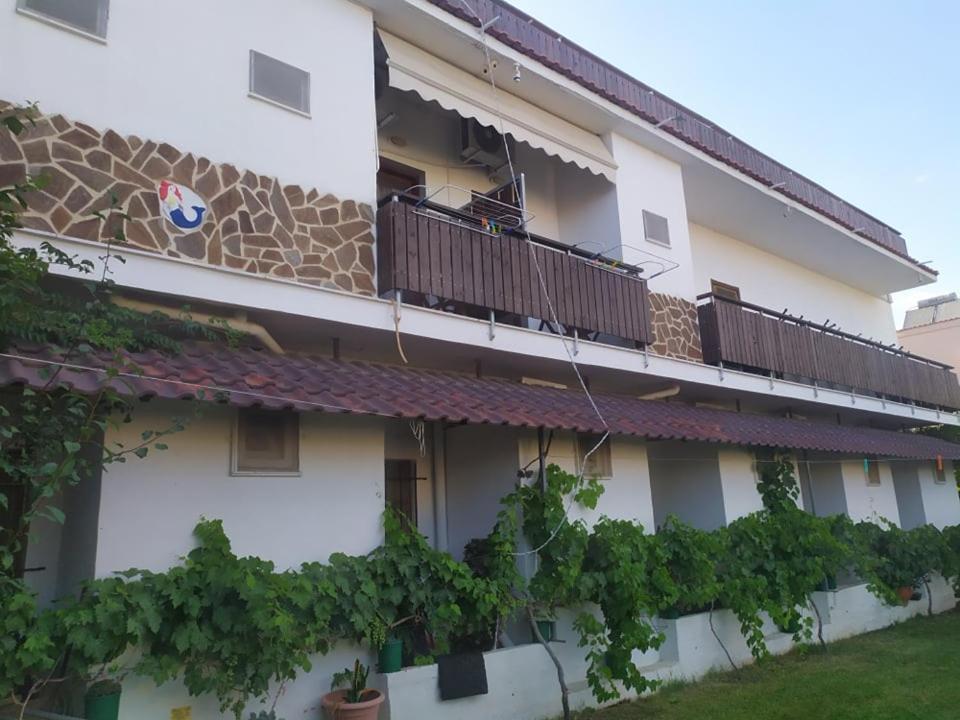 Hotel Paralia Nea Karvali Kültér fotó