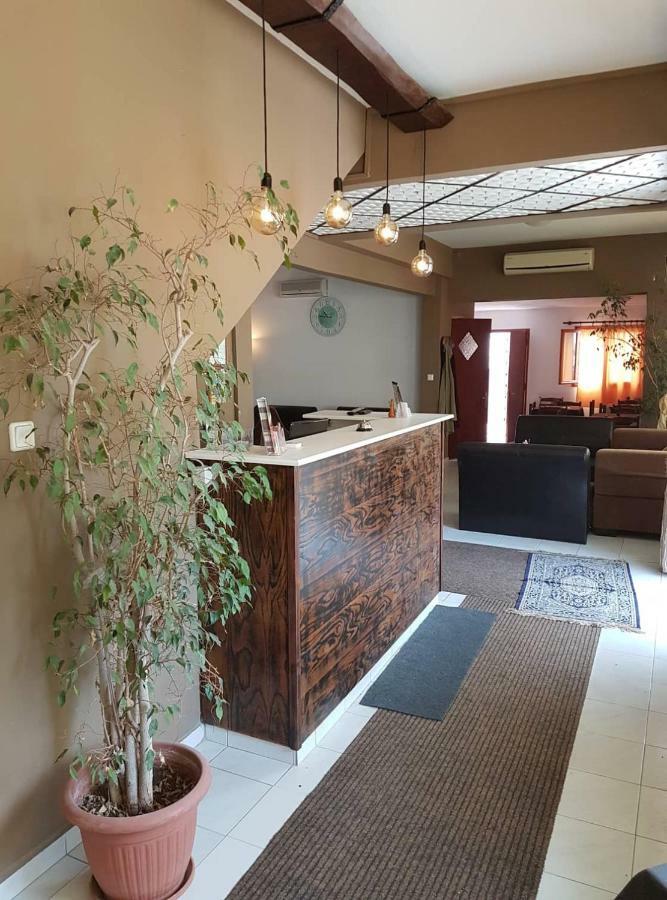 Hotel Paralia Nea Karvali Kültér fotó